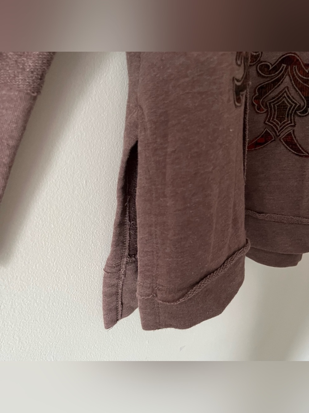 Soft Surroundings Taupe Mauve Burgundy Distressed Velvet Appliqué Cozy Top XL - Picture 4 of 10